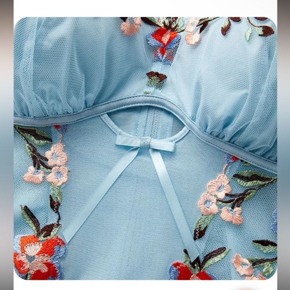 NWT Understance Paloma Wireless Bustier Bra - Aquamarine 32 A/B - Picture 6 of 7